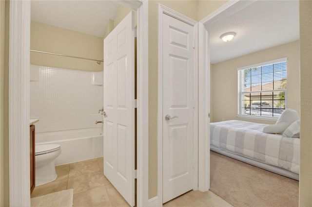 5415 SUNSET FALLS DRIVE, Apollo Beach, FL 33572