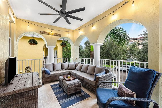 1056 Community Drive, Jupiter, FL 33458