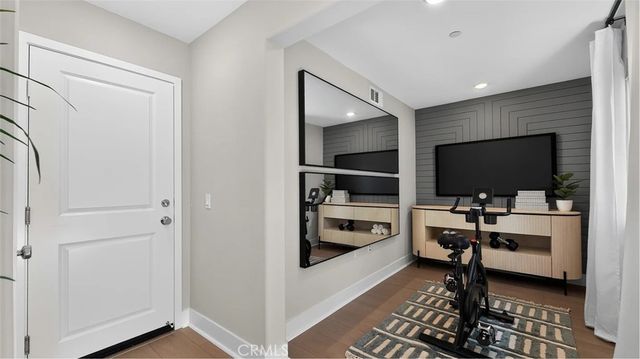 500 Park Drive 18, Carson, CA 90745