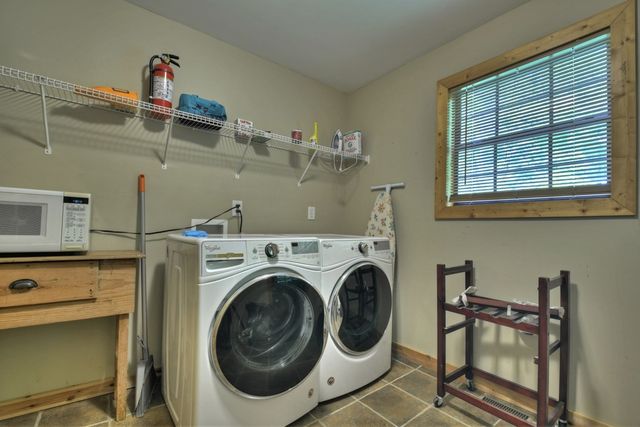 67 Lakeshore Drive, Blairsville, GA 30512