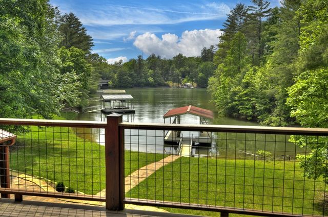 67 Lakeshore Drive, Blairsville, GA 30512