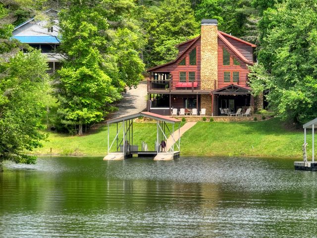 67 Lakeshore Drive, Blairsville, GA 30512