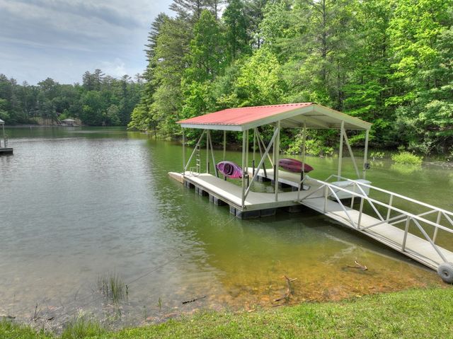 67 Lakeshore Drive, Blairsville, GA 30512