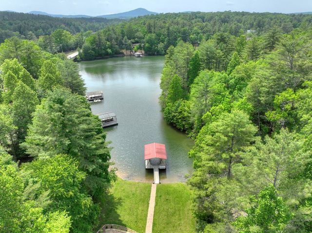 67 Lakeshore Drive, Blairsville, GA 30512