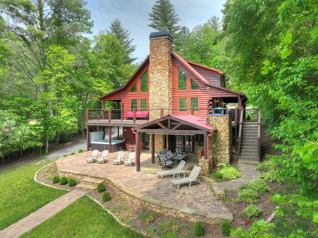 67 Lakeshore Drive, Blairsville, GA 30512