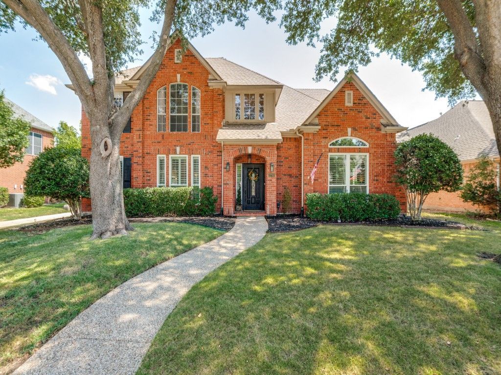 2700 Meadow Hills Lane, Plano, TX 75093 — exterior