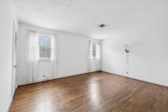 718 Murfreesboro Rd, Franklin, TN 37064