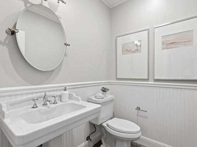 345 Vine Street, Menlo Park, CA 94025