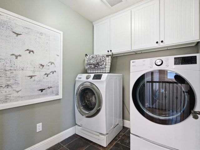 345 Vine Street, Menlo Park, CA 94025