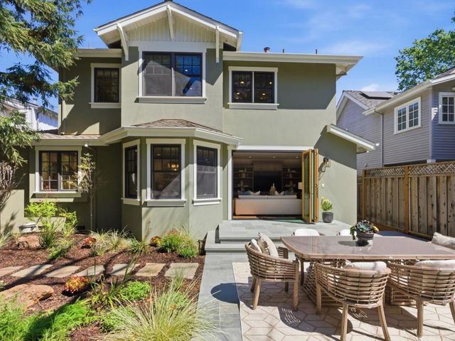 345 Vine Street, Menlo Park, CA 94025