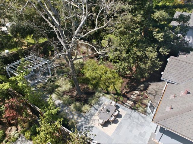 345 Vine Street, Menlo Park, CA 94025