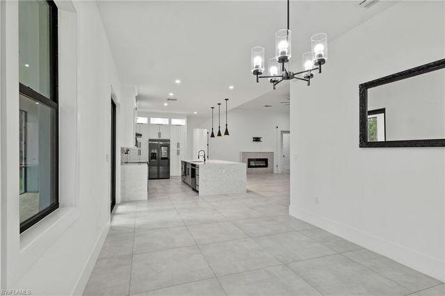 106 18th AVE NE, Naples, FL 34120