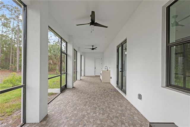 106 18th AVE NE, Naples, FL 34120
