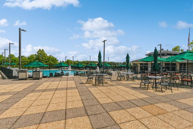 21855 W Murfield Court, Mundelein, IL 60060