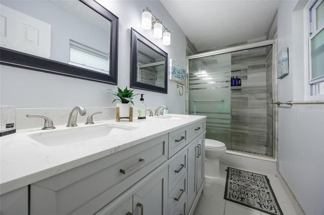 116 SW 123RD STREET, Newberry, FL 32669