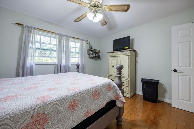 116 SW 123RD STREET, Newberry, FL 32669