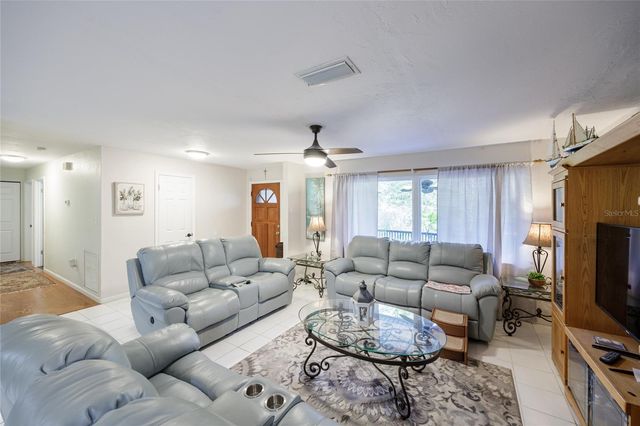 116 SW 123RD STREET, Newberry, FL 32669