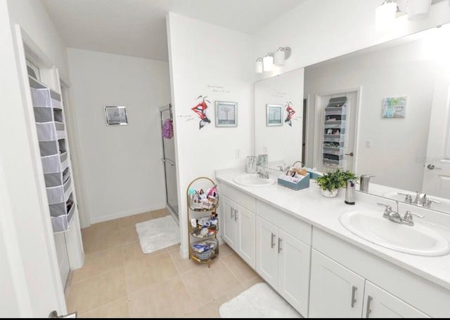 2039 ROSEWOOD CIRCLE, Lakeland, FL 33810