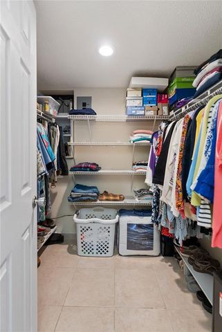 3664 LAKE BAYSHORE DRIVE K323, Bradenton, FL 34205