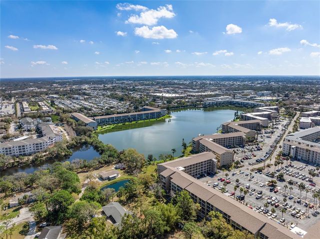3664 LAKE BAYSHORE DRIVE K323, Bradenton, FL 34205