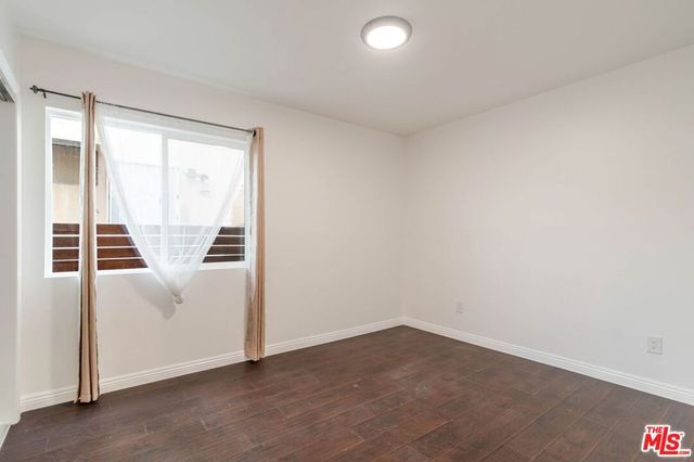 5630 Craner Avenue, North Hollywood, CA 91601