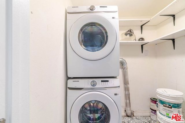 5630 Craner Avenue, North Hollywood, CA 91601