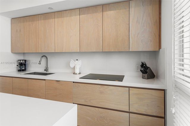 791 Crandon Blvd 901, Key Biscayne, FL 33149