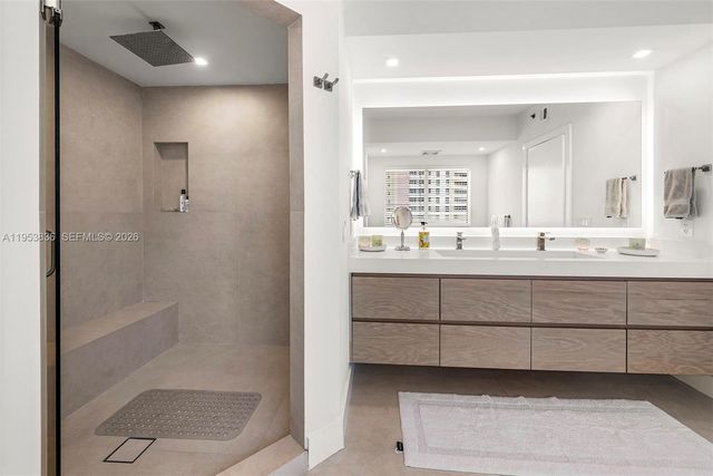 791 Crandon Blvd 901, Key Biscayne, FL 33149