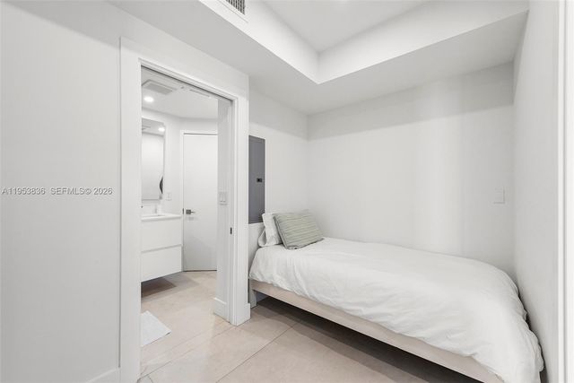 791 Crandon Blvd 901, Key Biscayne, FL 33149