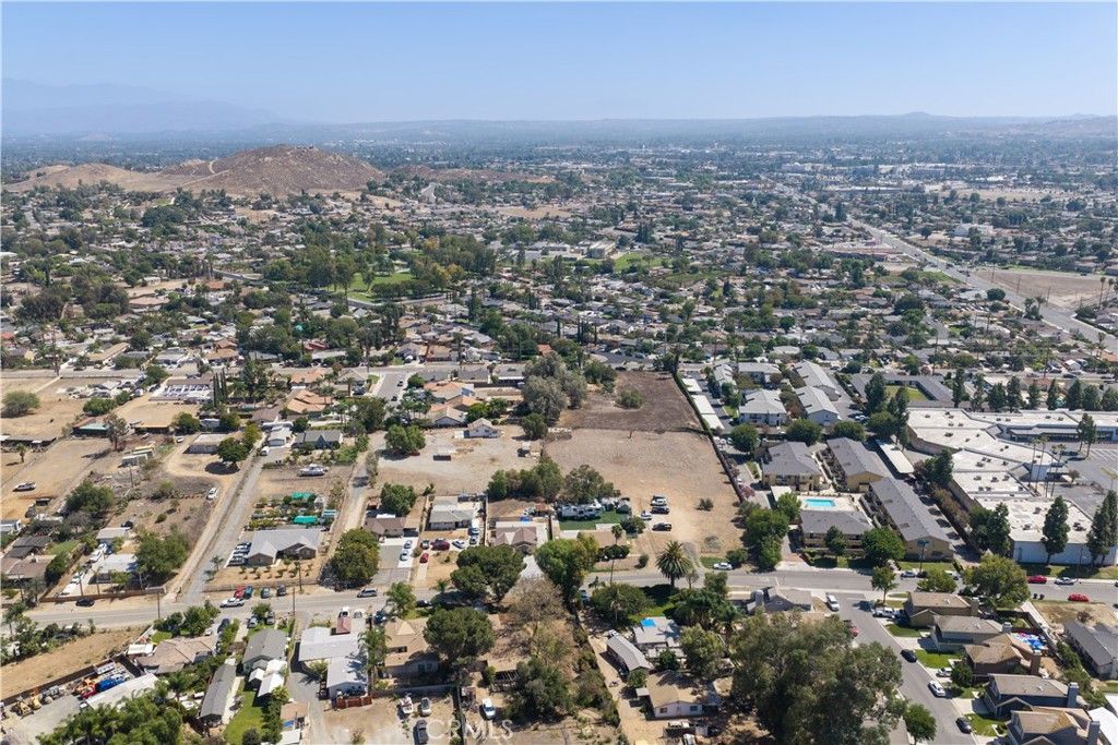 4618 Jones, Riverside, CA 92505 — photo 4