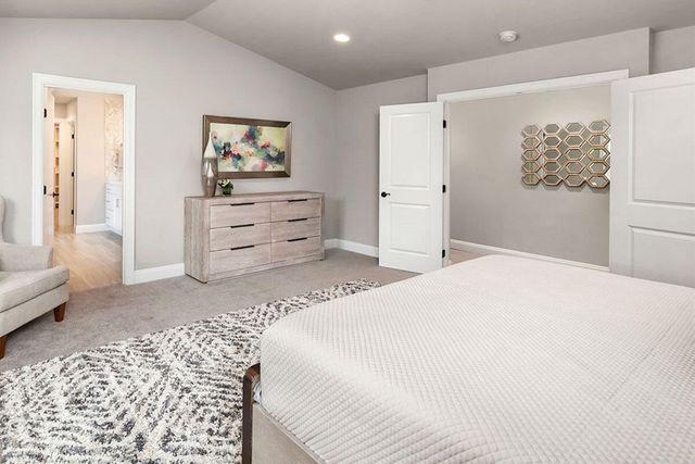 9353 Corydalis Avenue, St. John, IN 46373