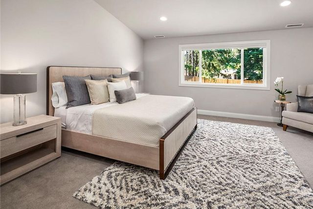 9353 Corydalis Avenue, St. John, IN 46373