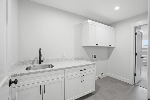 9353 Corydalis Avenue, St. John, IN 46373