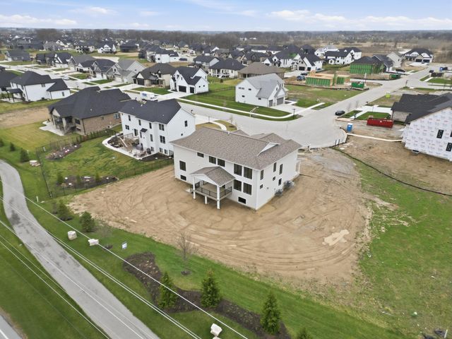 9353 Corydalis Avenue, St. John, IN 46373