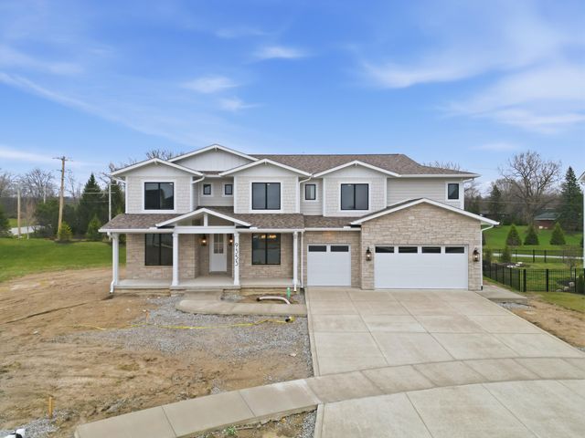 9353 Corydalis Avenue, St. John, IN 46373