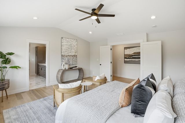 9353 Corydalis Avenue, St. John, IN 46373