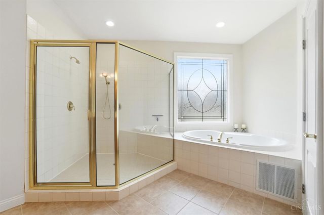 5434 Grand Legacy Drive, Hamilton Twp, OH 45039