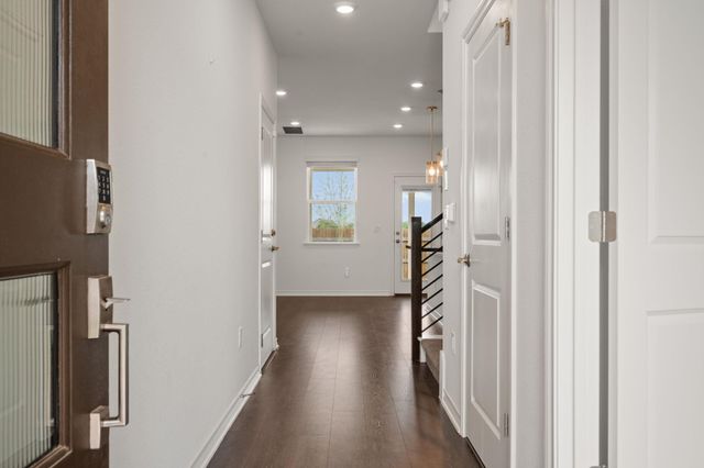 2902 Tavern DR, Pflugerville, TX 78660