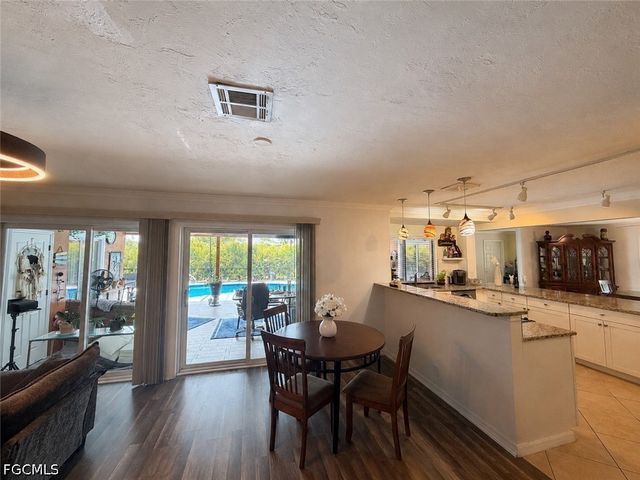 1631 SE 20th ST, Cape Coral, FL 33990