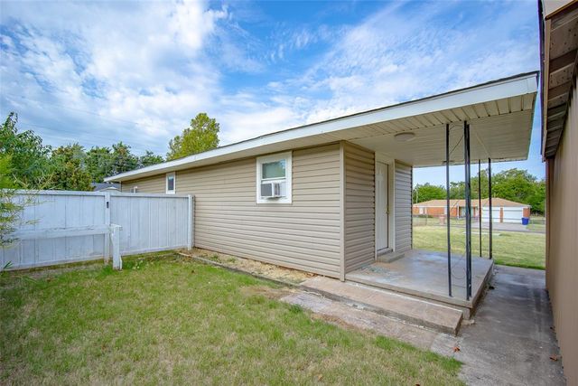 10501 Bellview Drive, Midwest City, OK 73130