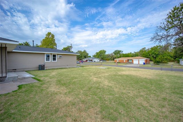 10501 Bellview Drive, Midwest City, OK 73130
