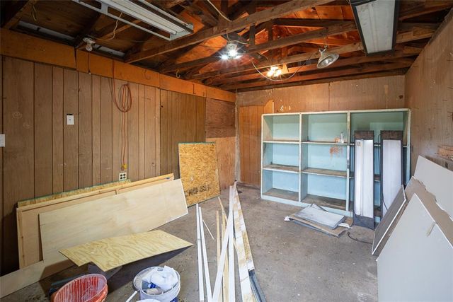 10501 Bellview Drive, Midwest City, OK 73130