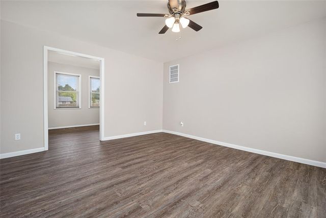 10501 Bellview Drive, Midwest City, OK 73130