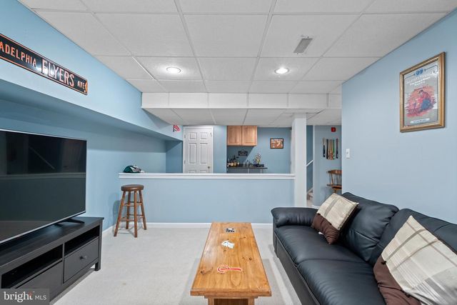 7705 SPRUCE MILL DR, Yardley, PA 19067