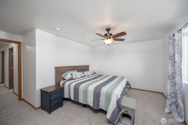 980 L Street SE, Ephrata, WA 98823