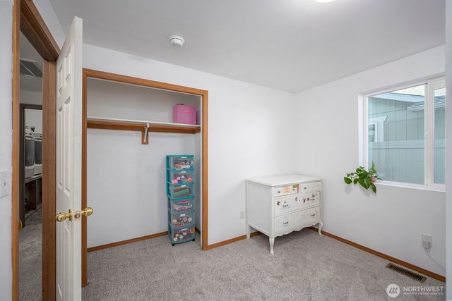 980 L Street SE, Ephrata, WA 98823