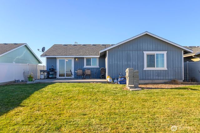 980 L Street SE, Ephrata, WA 98823