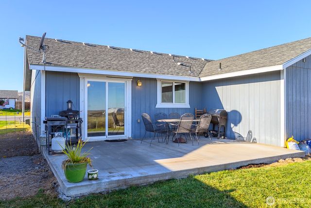 980 L Street SE, Ephrata, WA 98823