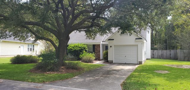 176 Commons Way, Goose Creek, SC 29445