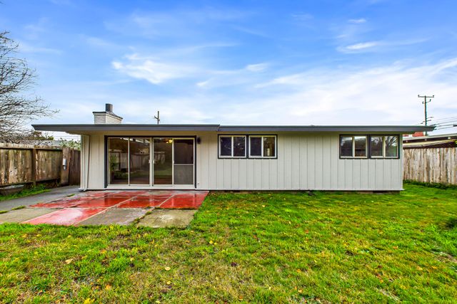 2724 N Street, Eureka, CA 95501